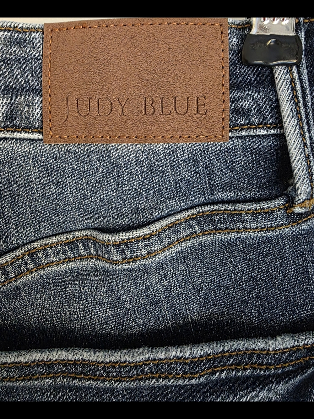 Judy Blue Dark Wash Classic Jeans 14w - Picture 4 of 5
